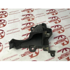 Кронштейн планки под лобовое стекло правый Citroen Berlingo 2008-2018 9681316380